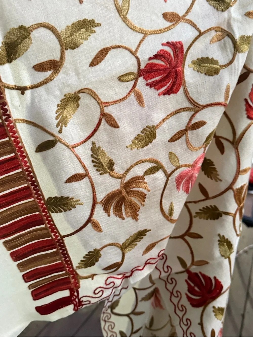 N/A cream shawl